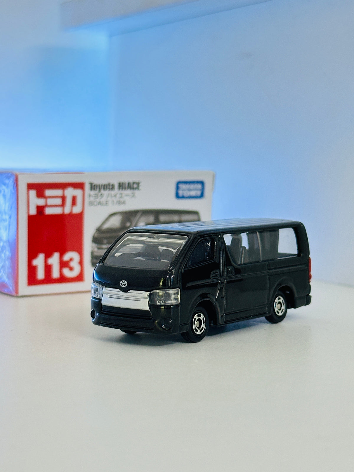 Takara Tomy Tomica 113 Toyota Hiace Die-cast Vehicle (1:64, Black)